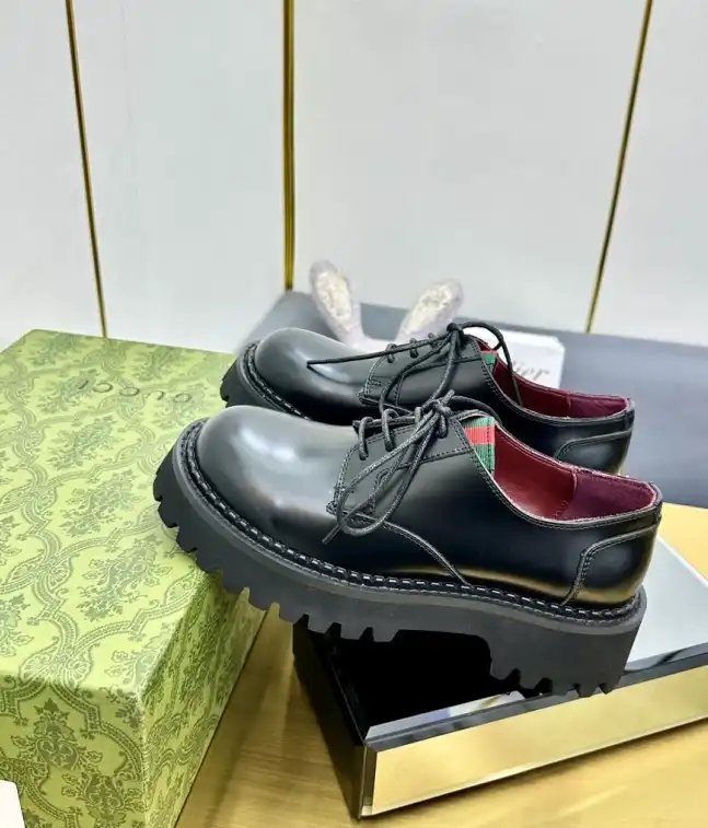 hype Gucci Leather Shoes