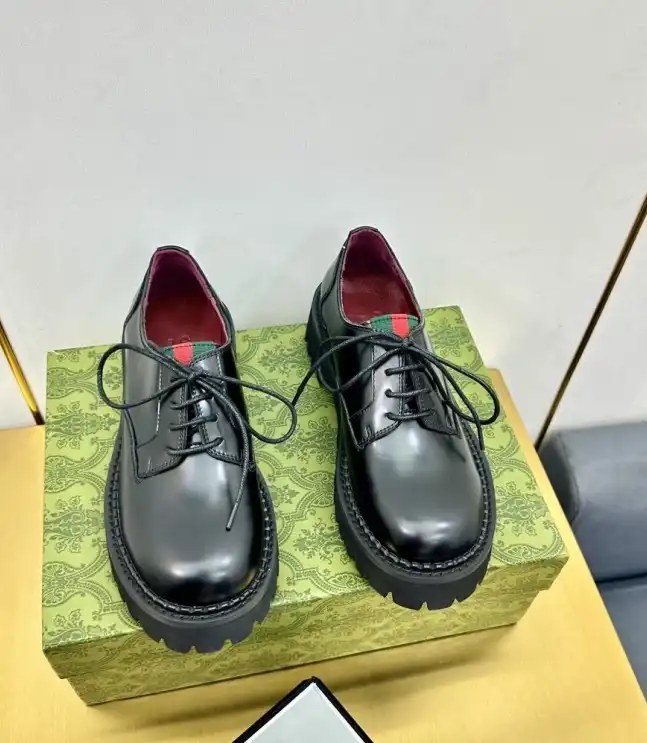 hype Gucci Leather Shoes