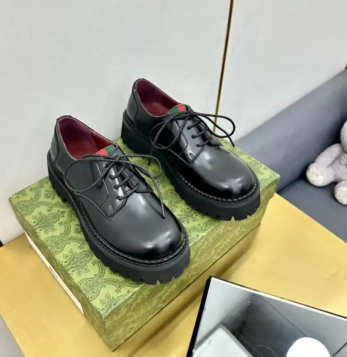 hype Gucci Leather Shoes