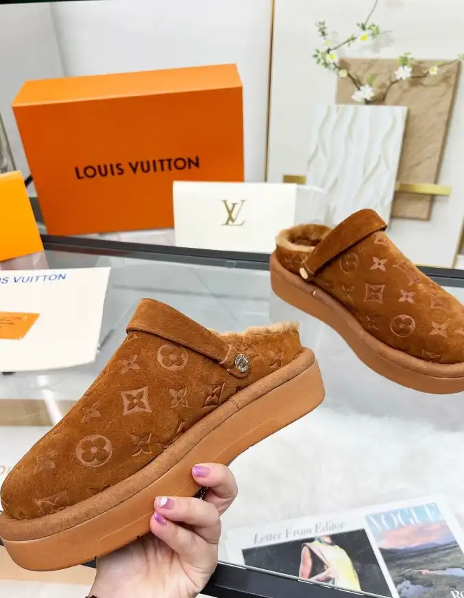 hype LV Slippers