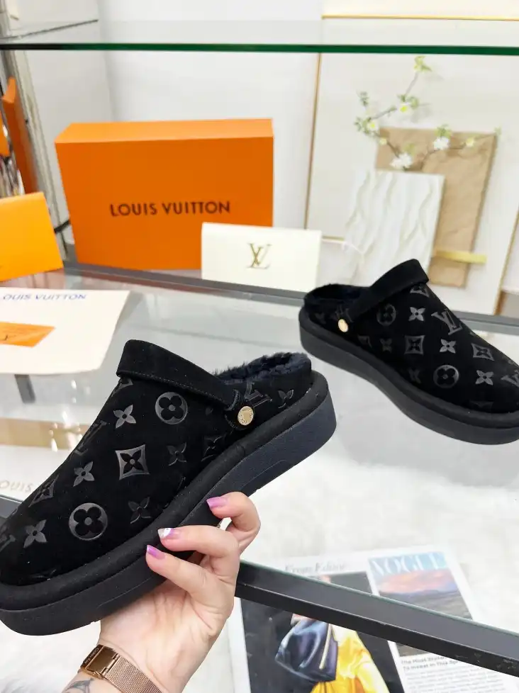 hype LV Slippers