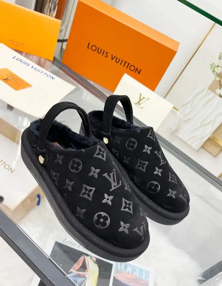 hype LV Slippers