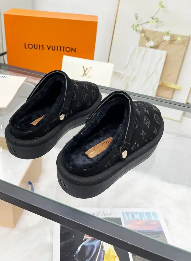 hype LV Slippers