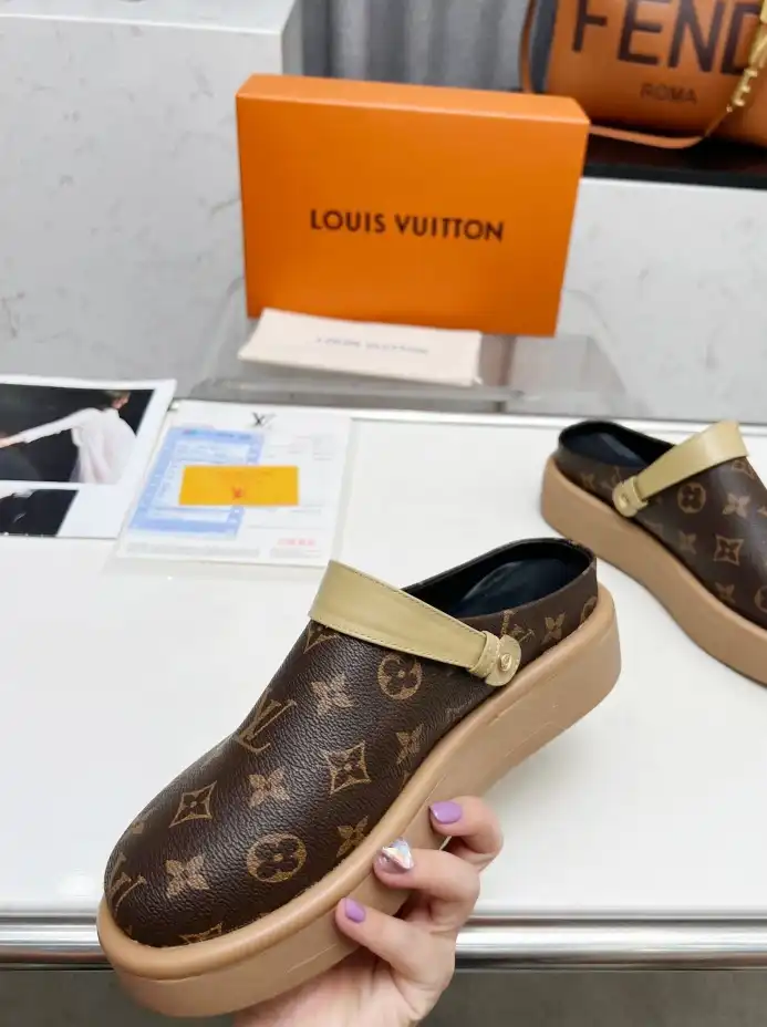 hype LV Slippers