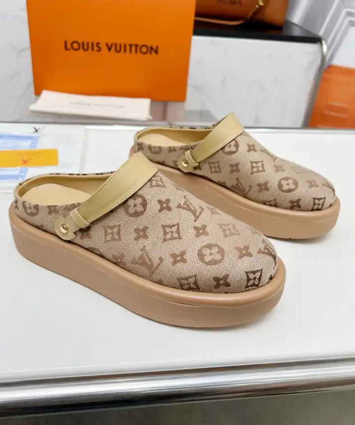 hype LV Slippers