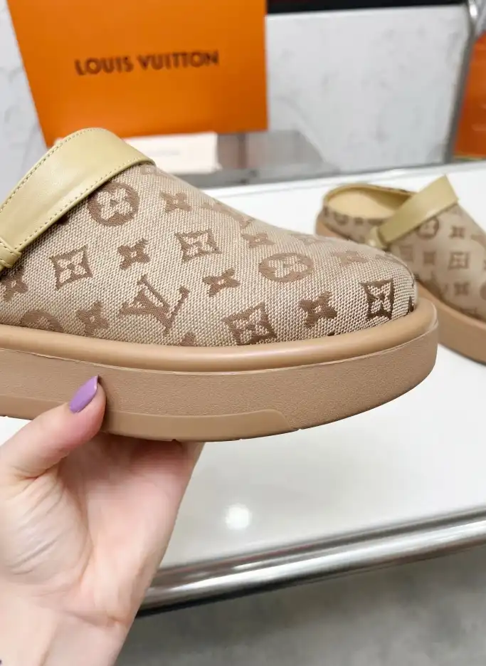 hype LV Slippers