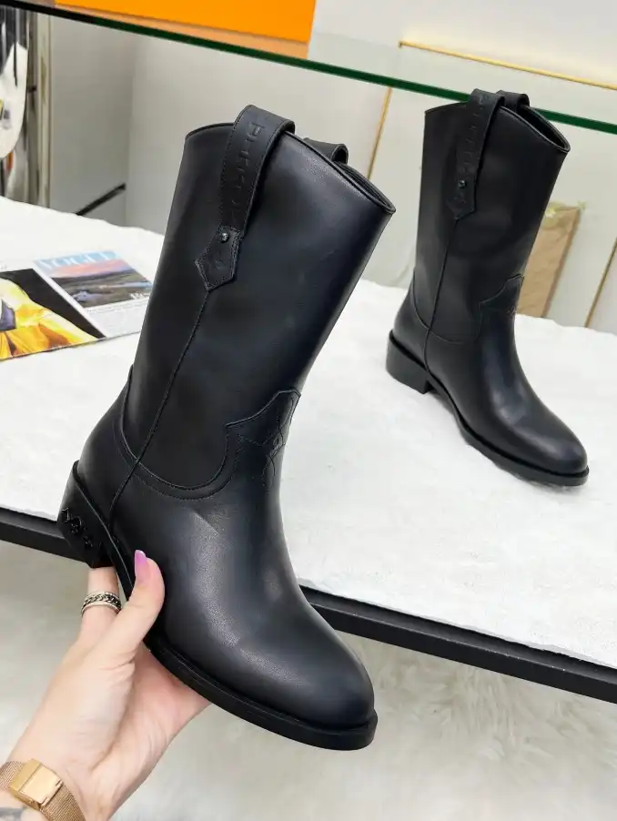 hype LV Boots