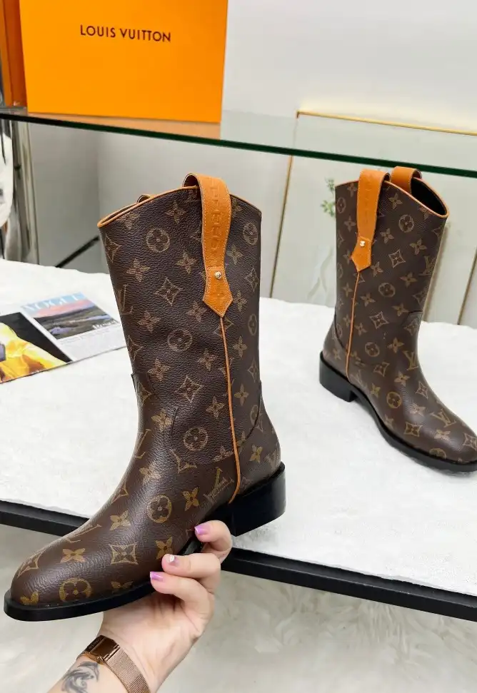 hype LV Boots