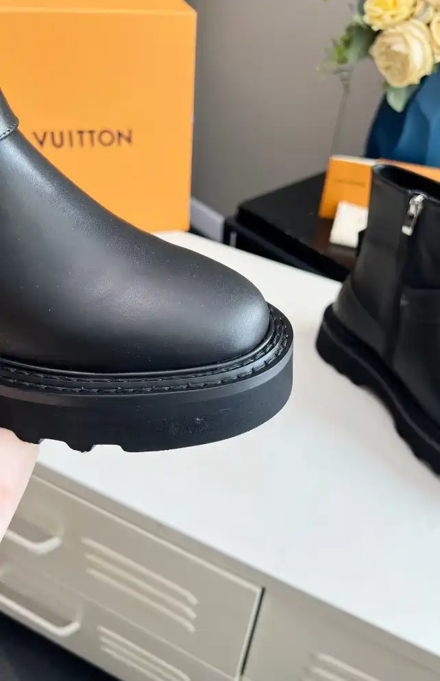 hype LV Boots