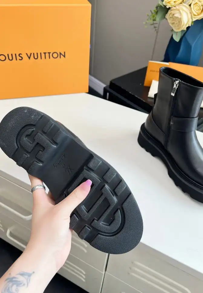 hype LV Boots