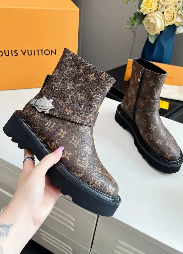 hype LV Boots