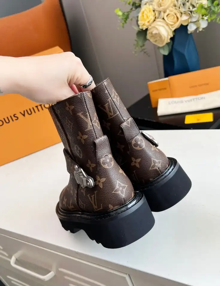 hype LV Boots