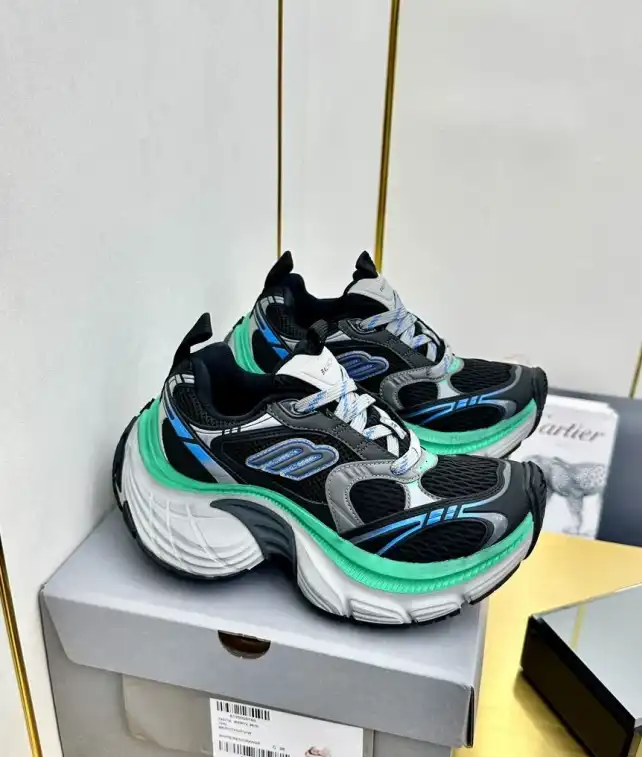 hype Balenciaga Sneakers