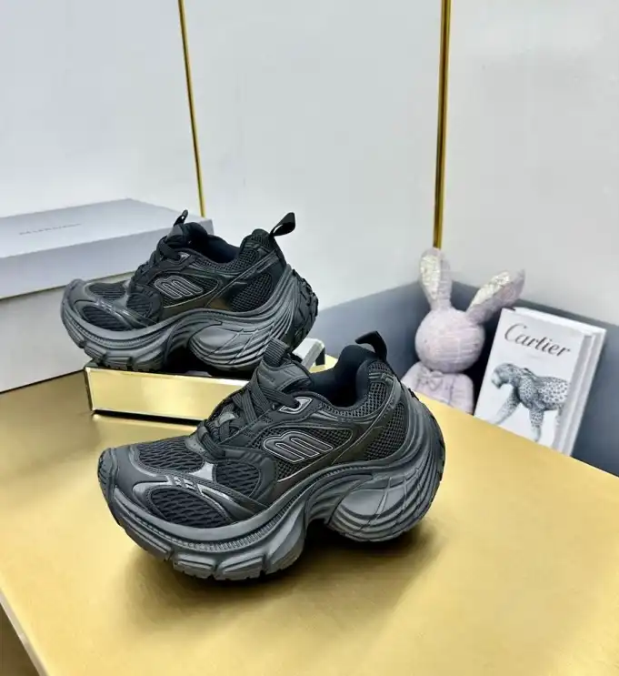 hype Balenciaga Sneakers