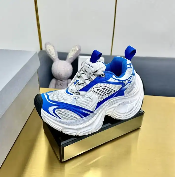 hype Balenciaga Sneakers