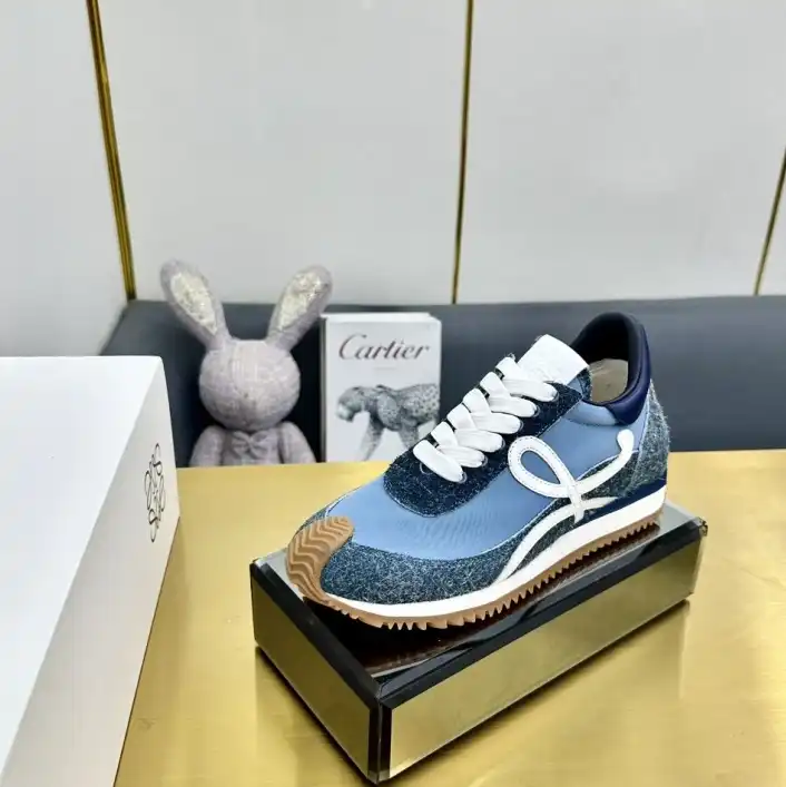 hype Loewe Sneakers