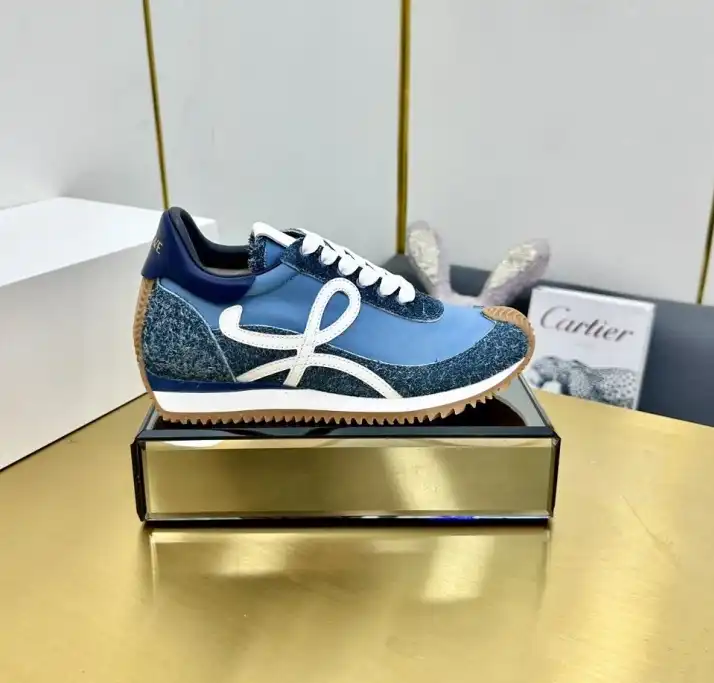 hype Loewe Sneakers