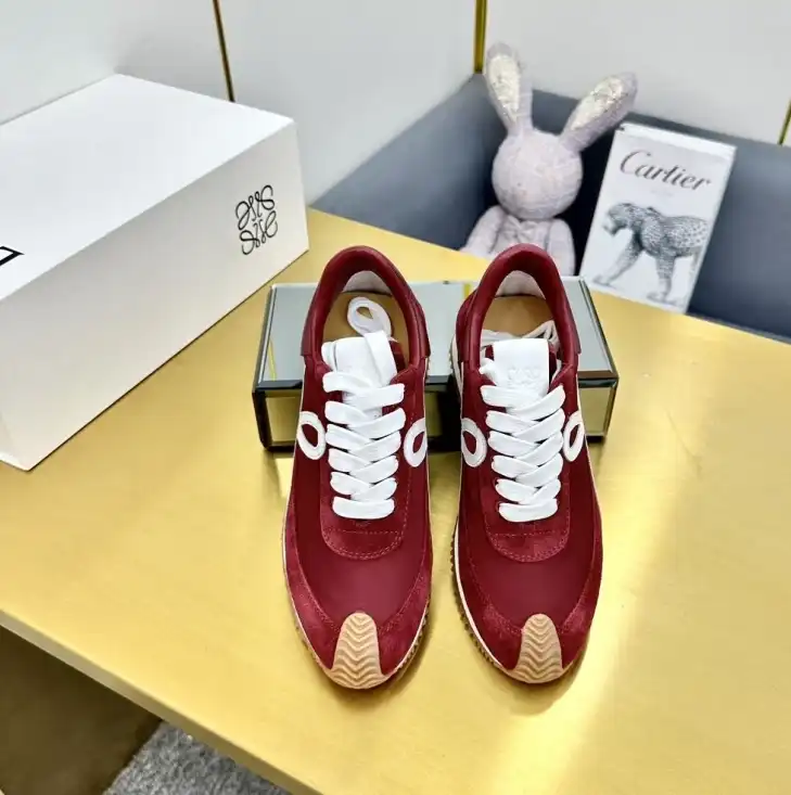 hype Loewe Sneakers