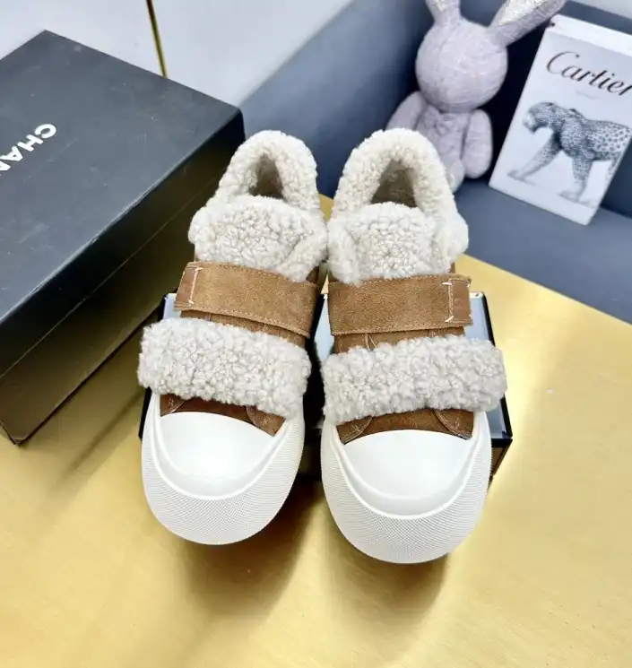 hype Chanel Casual Shoes