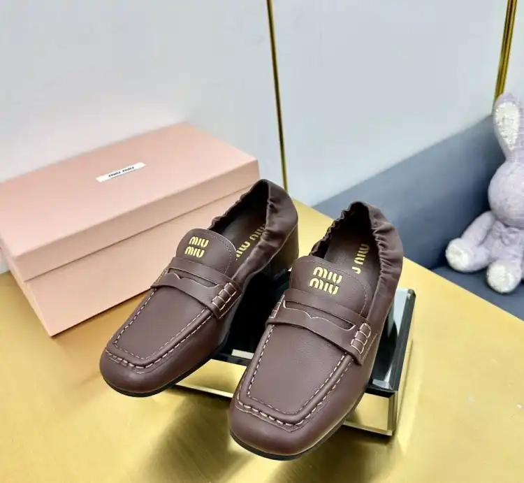 hype Miu Miu Leather Shoes