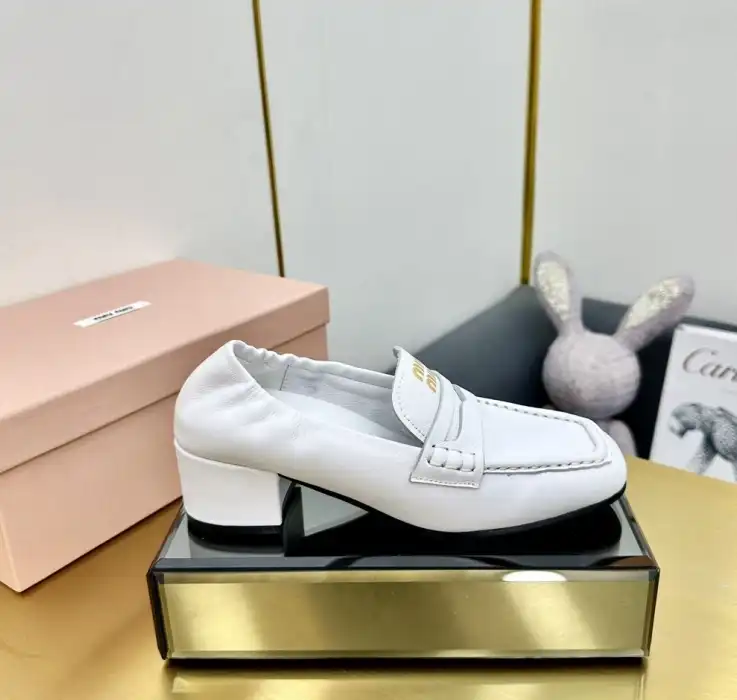 hype Miu Miu Leather Shoes