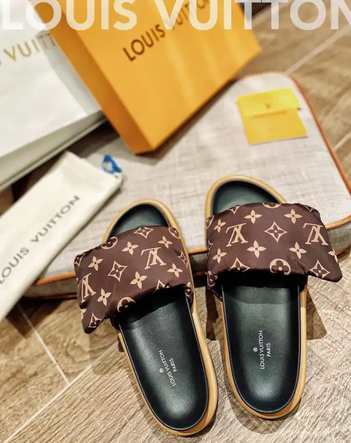 hype LV Slippers