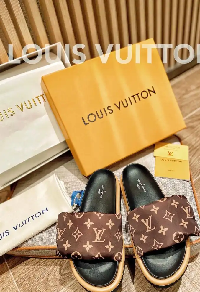 hype LV Slippers