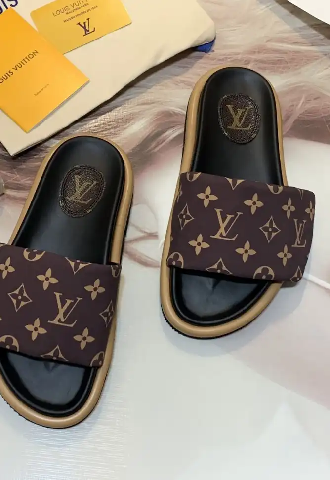 hype LV Slippers