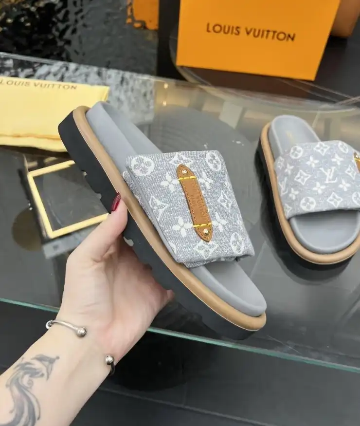 hype LV Slippers