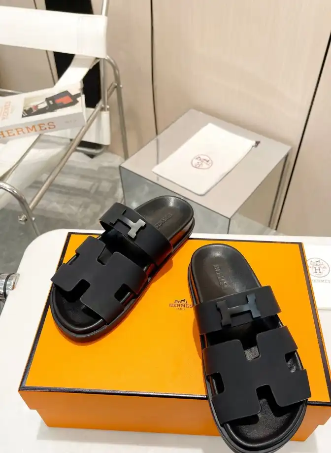 hype Hermes Slippers