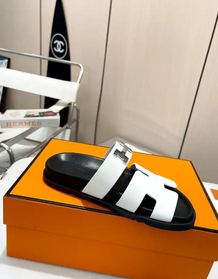 hype Hermes Slippers