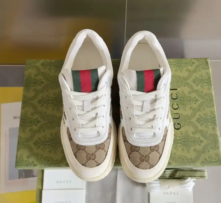 hype Gucci Sneakers