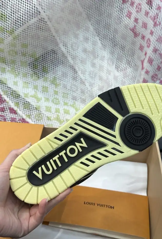 hype LV Sneakers