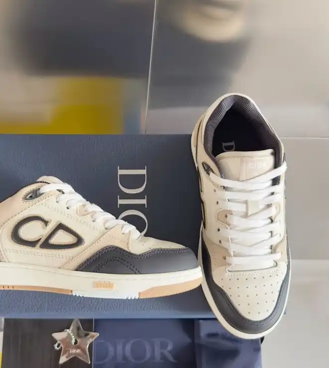 hype Christian Dior Sneakers