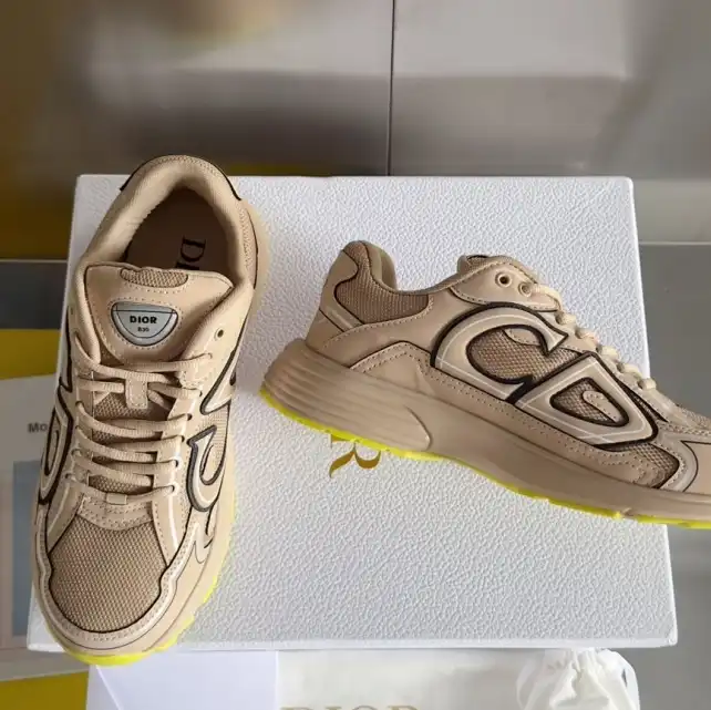 hype Christian Dior Sneakers