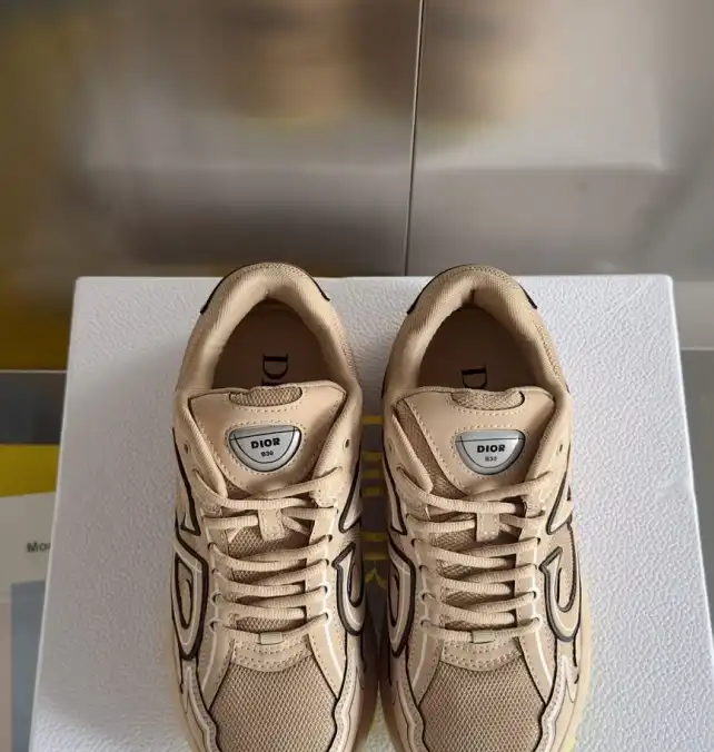 hype Christian Dior Sneakers