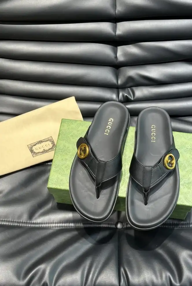 hype Gucci Slippers