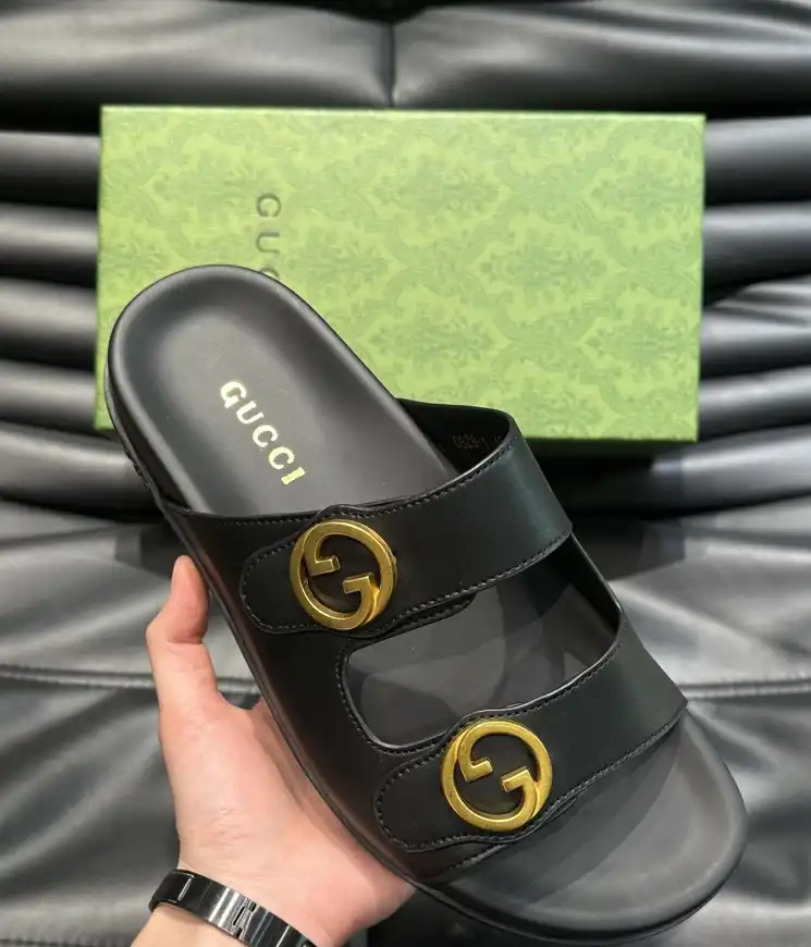 hype Gucci Slippers