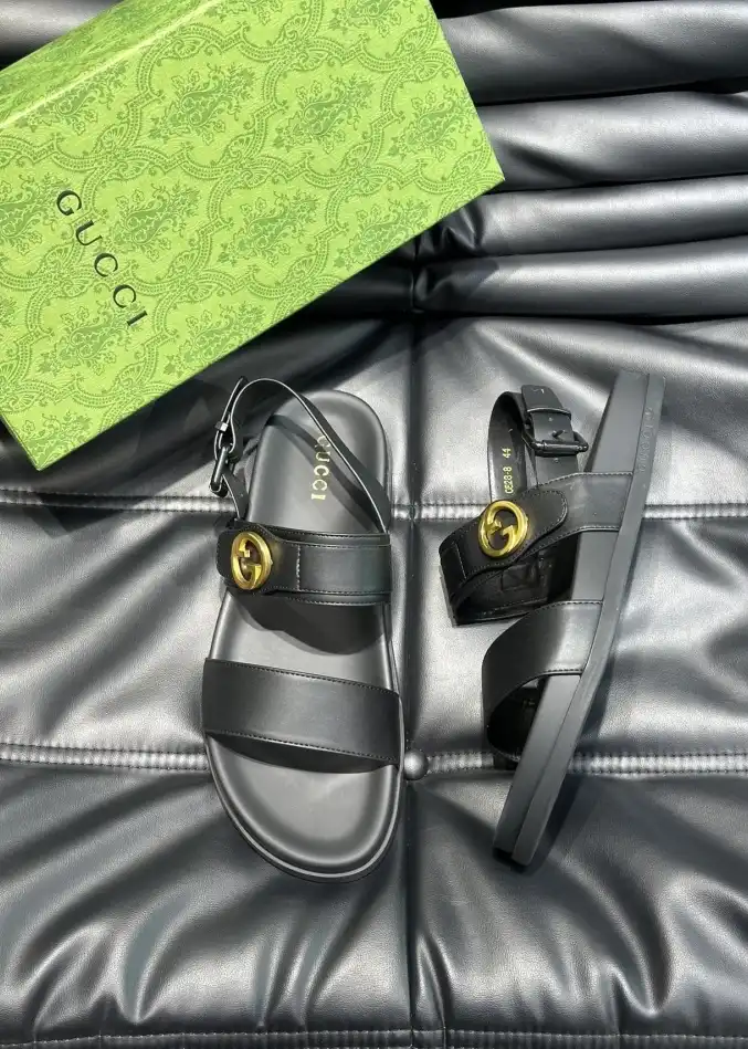 hype Gucci Sandals