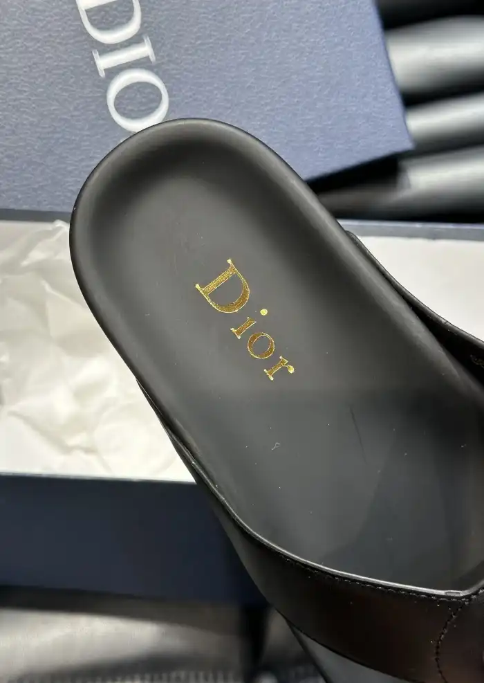 hype Christian Dior Slippers