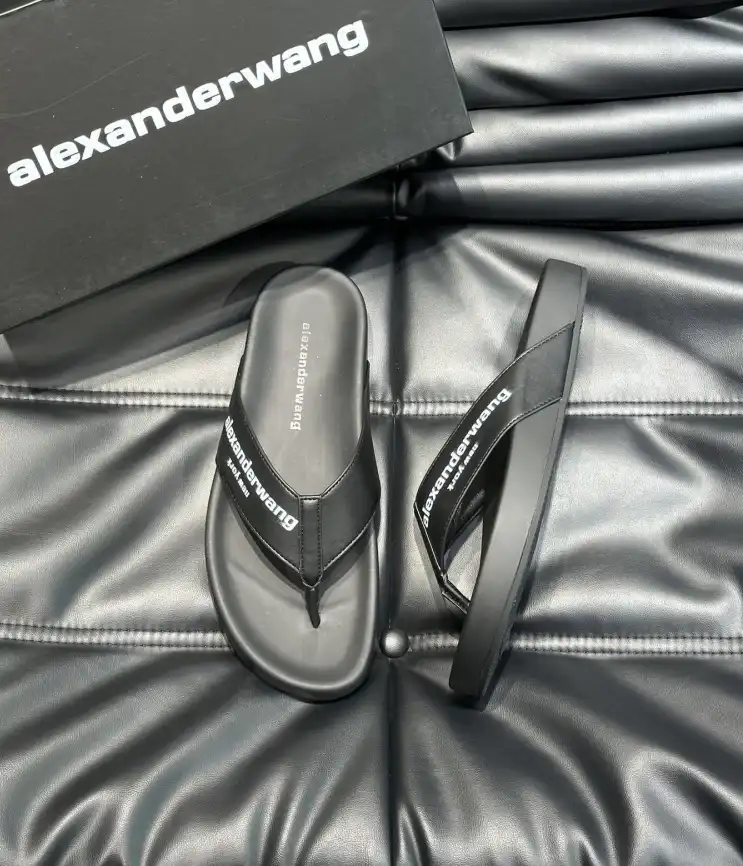 hype Alexander Wang Slippers