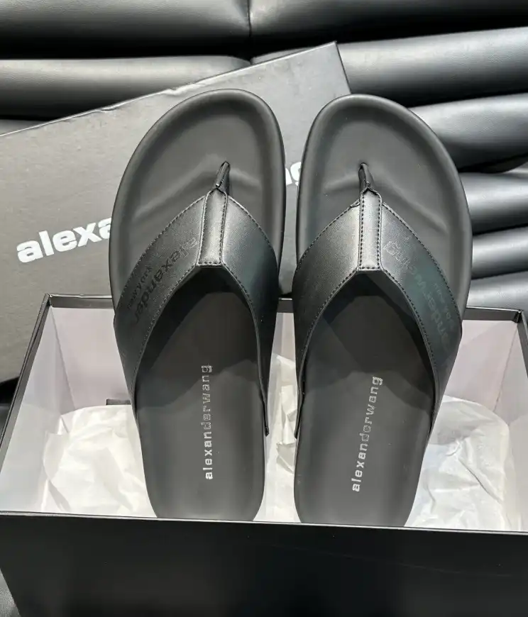 hype Alexander Wang Slippers