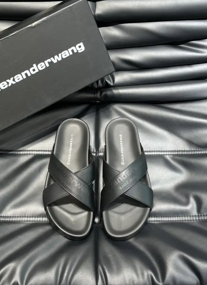 hype Alexander Wang Slippers