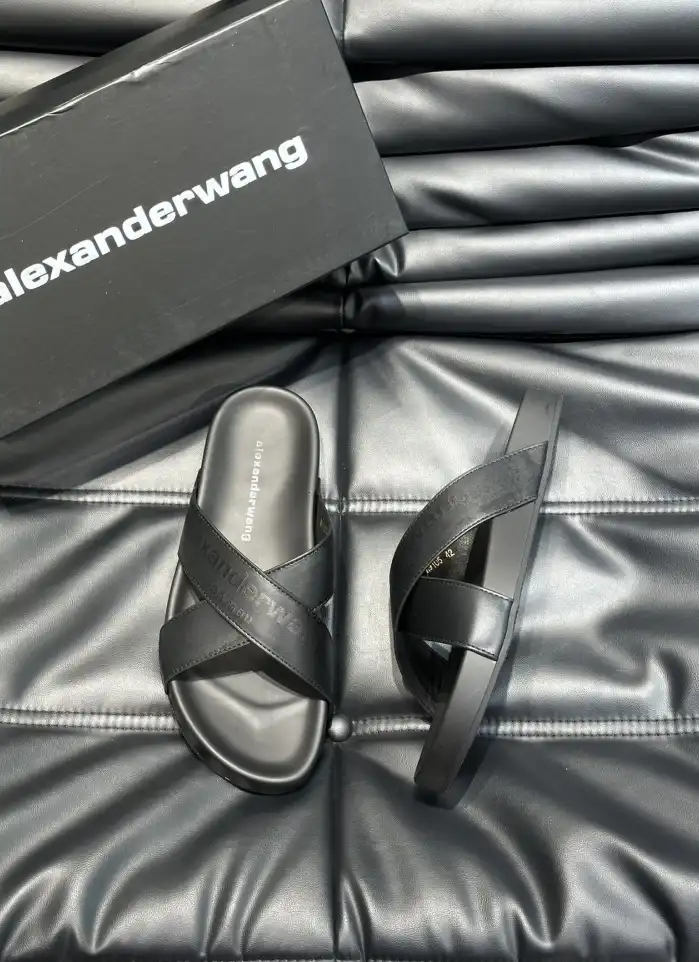 hype Alexander Wang Slippers