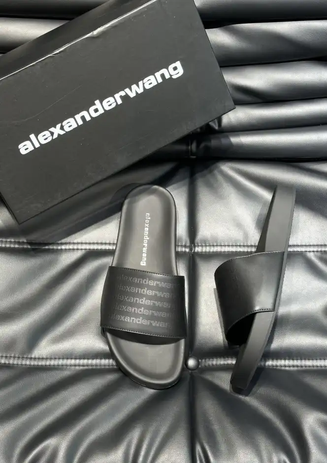 hype Alexander Wang Slippers