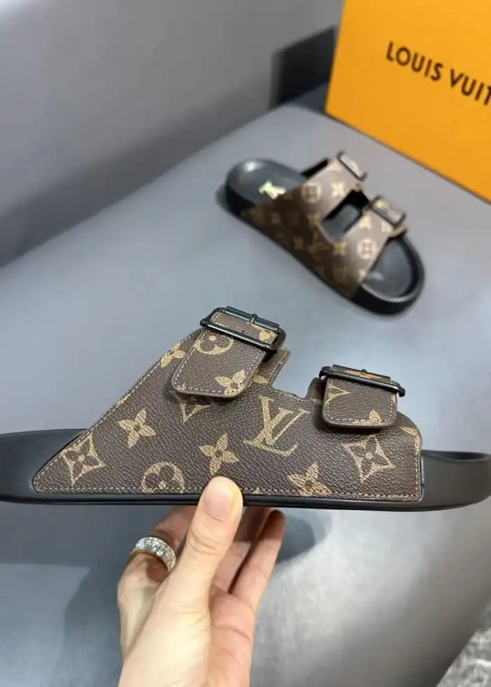 hype LV Slippers