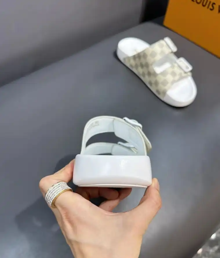 hype LV Slippers