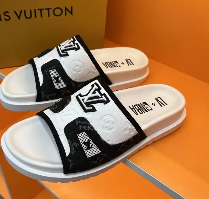 hype LV Slippers