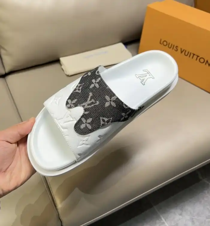 hype LV Slippers