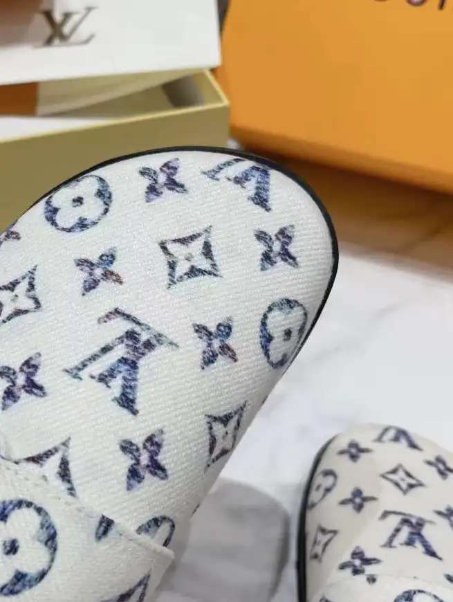 hype LV Slippers